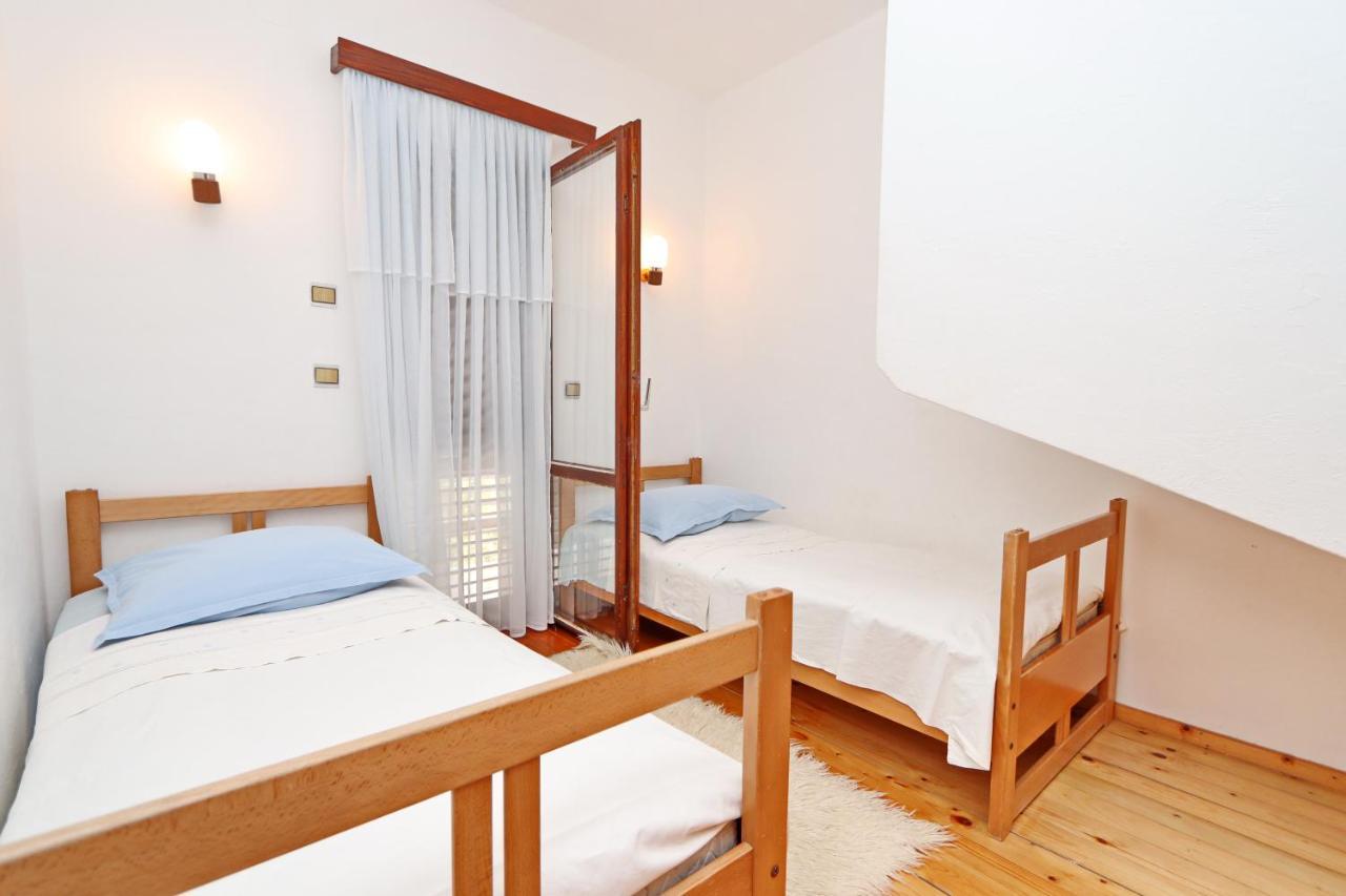 Apartments By The Sea Prizba, Korcula - 4484 Экстерьер фото