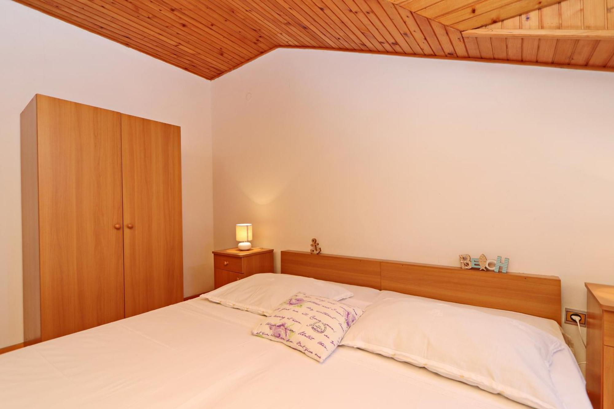 Apartments By The Sea Prizba, Korcula - 4484 Номер фото