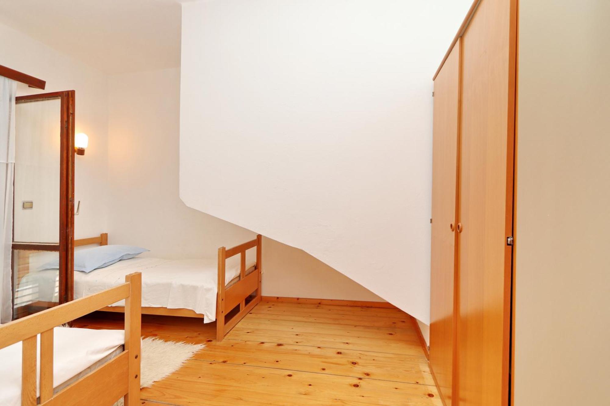 Apartments By The Sea Prizba, Korcula - 4484 Номер фото