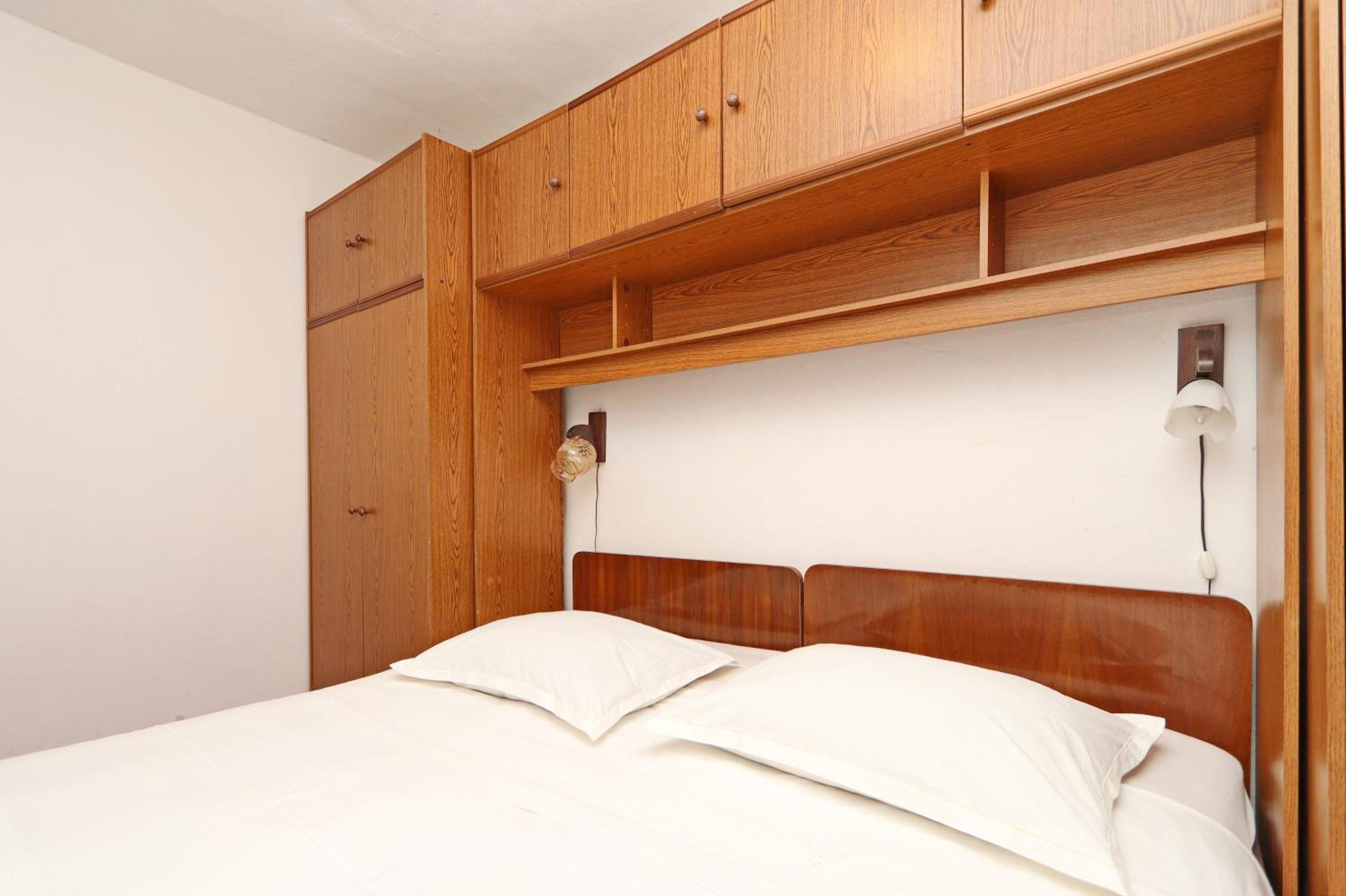 Apartments By The Sea Prizba, Korcula - 4484 Номер фото